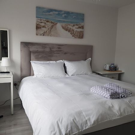Barnoaks House - Private Room Ensuite Bathroom Homestay Dublin Eksteriør bilde