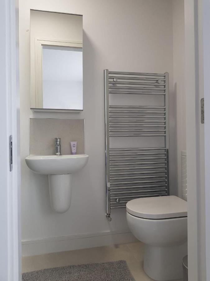 Barnoaks House - Private Room Ensuite Bathroom Homestay Dublin Eksteriør bilde