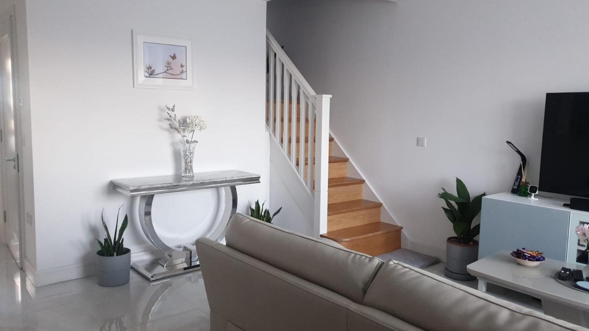 Barnoaks House - Private Room Ensuite Bathroom Homestay Dublin Eksteriør bilde